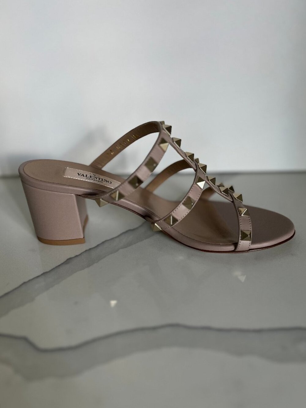 Valentino Garavani Rockstud Leather Slide Sandal 60mm, Poudre sz 36 - Authentic - Picture 4 of 15